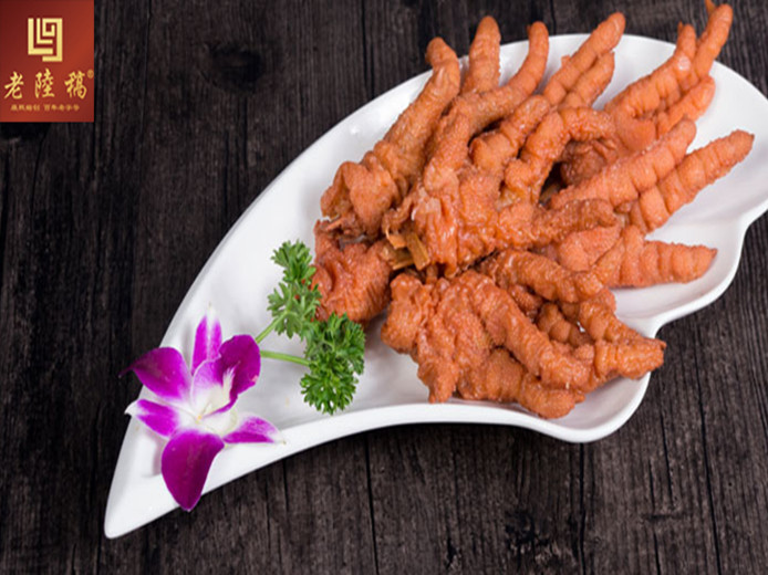 意大利贵宾会虎皮香辣鸡爪