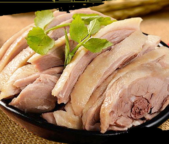 意大利贵宾会秘制盐水鸭